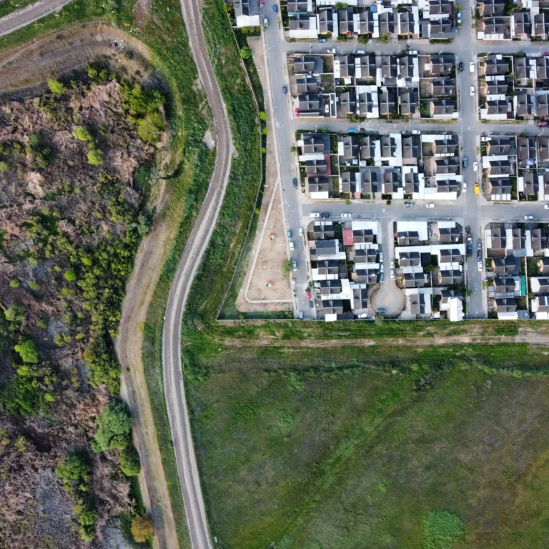 Farmhouse Vs Residential Plots: Which is Better?