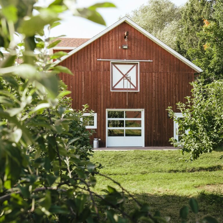 farmhouse in Lucknow for sale